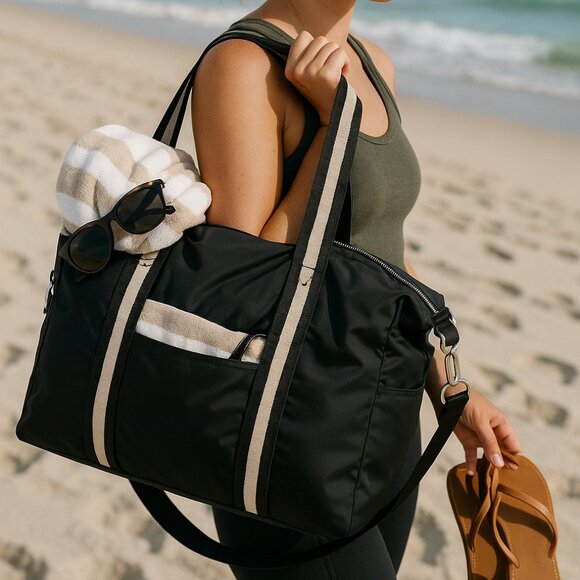 Water-Resistant Black Nylon Travel Bag, Overnight & Sports Tote, Beach Bag NEW - Picture 5 of 12